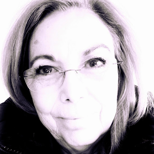 Eugenia Valle Photo 14