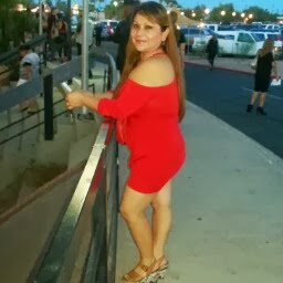 Liz Trejo Photo 15