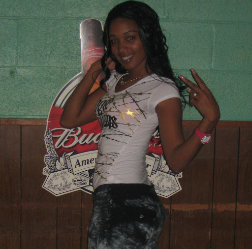 Latoya Cook Photo 10