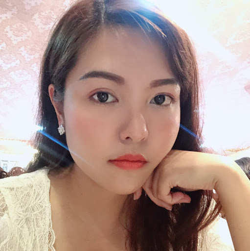 Trang Phan Photo 13