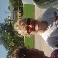 Lisa Guenther Photo 2