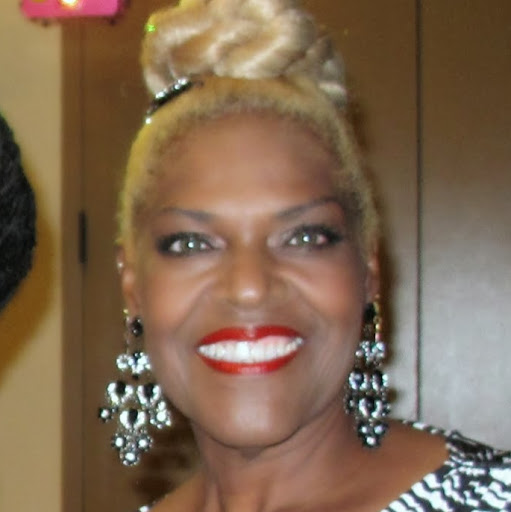 Annie Lipscomb Photo 4