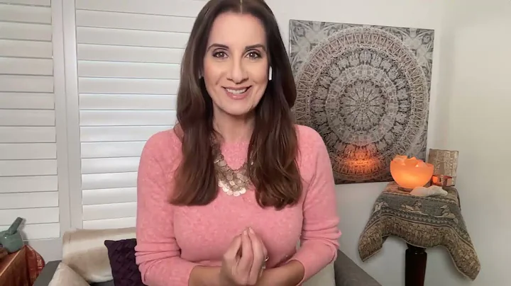 Elizabeth Calvo Photo 33