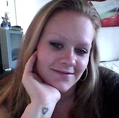 Laura Chester Photo 12