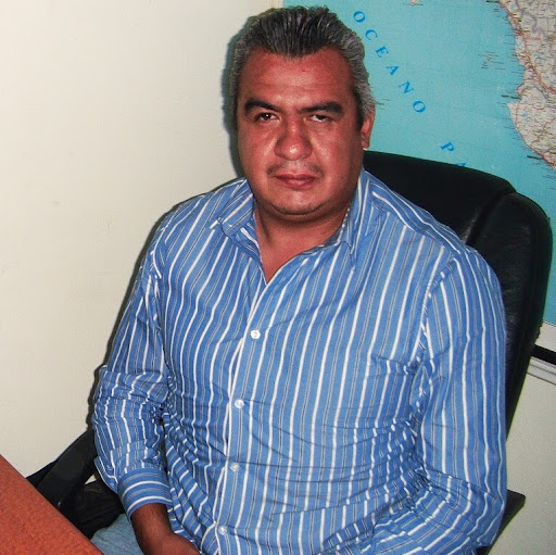 Eloy Salinas Photo 10