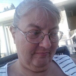 Penny Bailey Photo 11
