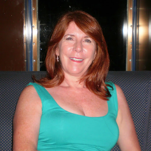 Sandy Sharp Photo 14