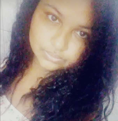 Debora Silva Photo 13