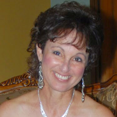 Ruth Weber Photo 11