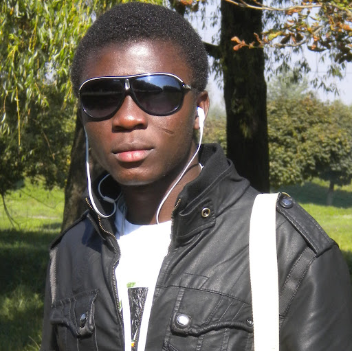 Dickson Mensah Photo 10