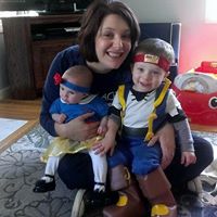 Julie Mcewan Photo 7