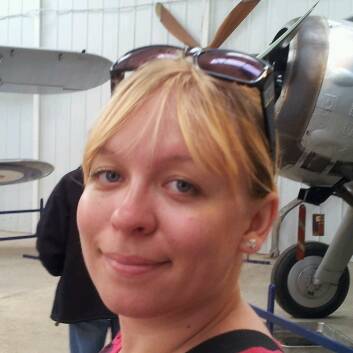 Emma Jewell Photo 12