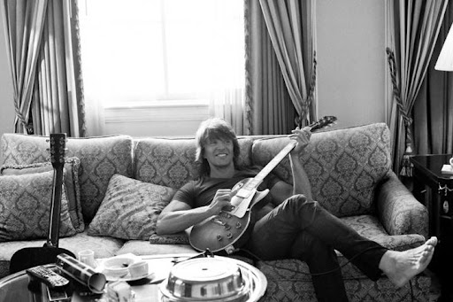 Carter Hayes Photo 14