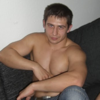 Roman Schmidt Photo 15