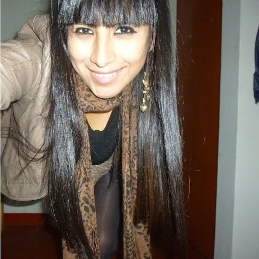 Carmen Valdivia Photo 13