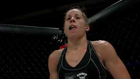 Lynn Carmouche Photo 12
