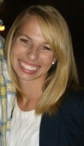 Victoria Hunter Photo 17