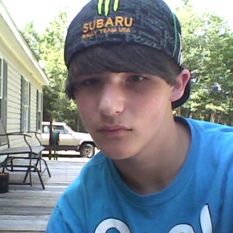Dylan Knox Photo 9