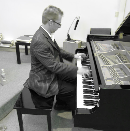Michael Matas Photo 9