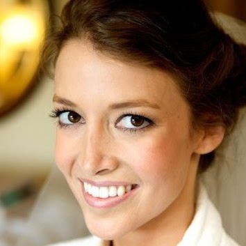 Caroline Fisher Photo 11