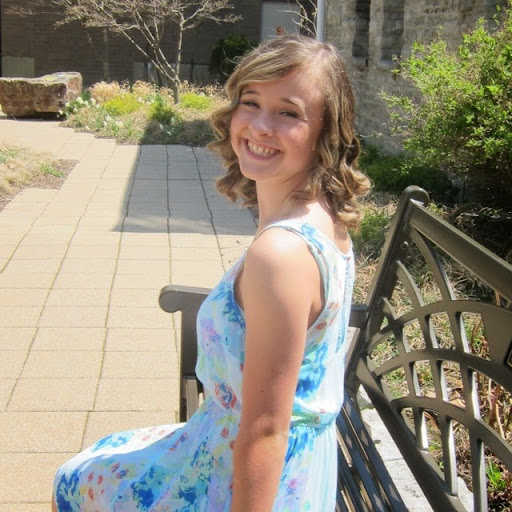 Megan Leonard Photo 12