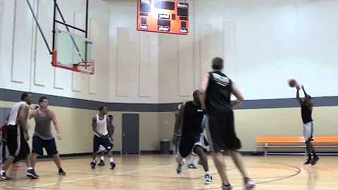 Deandre Taylor Photo 31