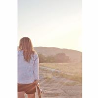 Elizabeth Sandell Photo 3