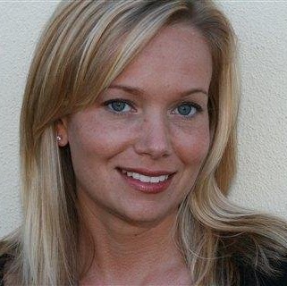 Amy Lloyd Photo 14
