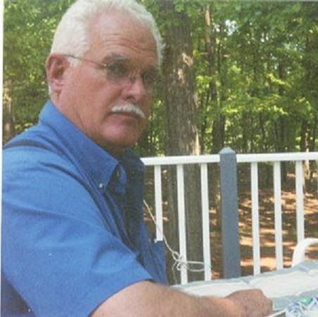 Earl Hunter Photo 10