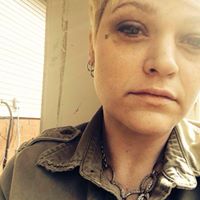 Amber Landis Photo 8