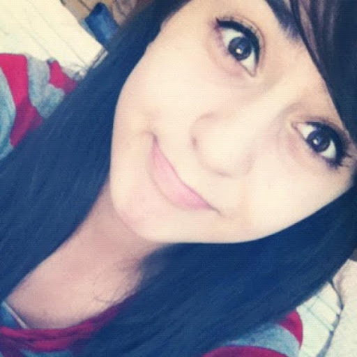 Lily Gaitan Photo 11