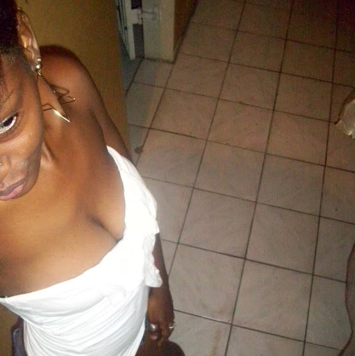 Brittany Henry Photo 16