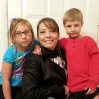Amanda Yetter Photo 3