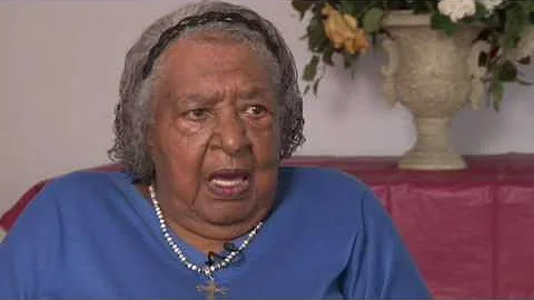 Bessie Evans Photo 26