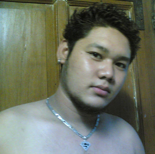 Stanley Ruiz Photo 12
