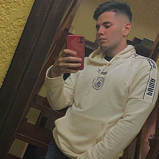 Cristian Salinas Photo 12