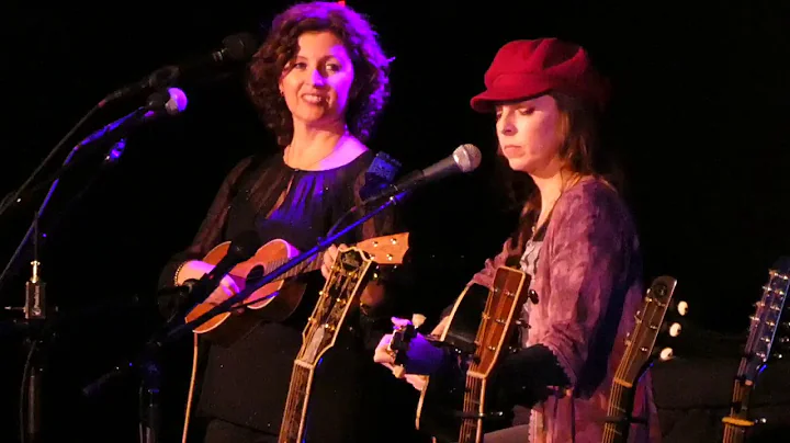 Kathy Guthrie Photo 31