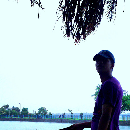 Ryan Gonsalves Photo 9