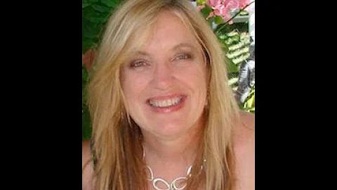 Deborah Beaumont Photo 12