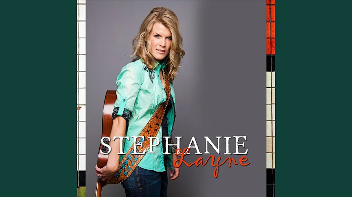 Stephanie Layne Photo 32