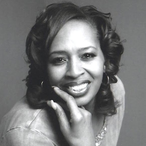Saundra Brown Photo 16