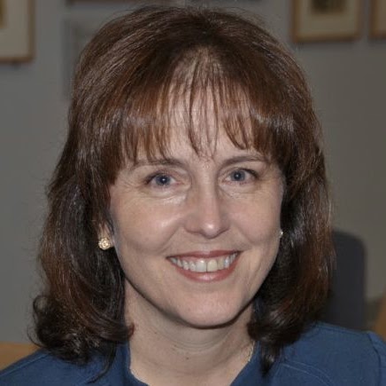 Lynn Wilkinson Photo 2