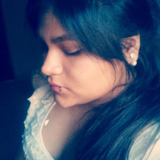 Christina Carrillo Photo 9