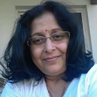 Shubha Joshi Photo 5