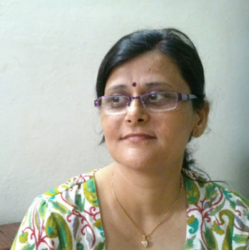 Neelam Gandhi Photo 12