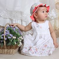 Annie To Photo 2