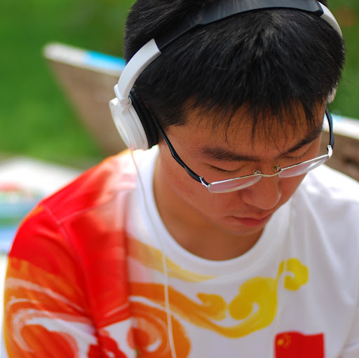 Rui Zhang Photo 13