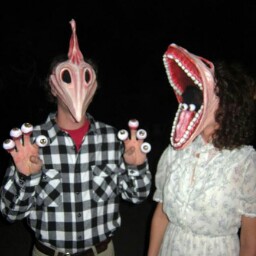 Sarah Bell Photo 16