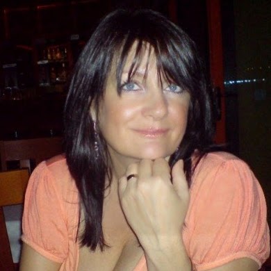 Colleen Hart Photo 15