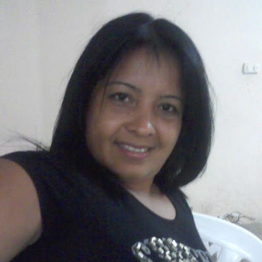 Judith Pineda Photo 14